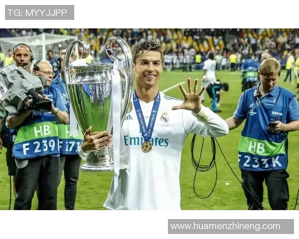 历代十大足球巨星排名及其影响力解析