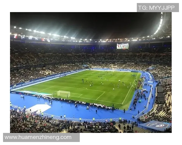 星光熠熠的球场英雄铸就传奇 足球球星彩铅激发无限激情与梦想