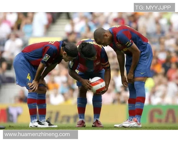 水彩画风格足球球星人物集合展示 精美作品尽显球场英姿